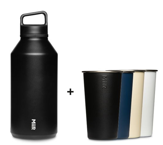 64oz-wm-bottle-4x-pint-cups-r2 64oz-bundle-04.png