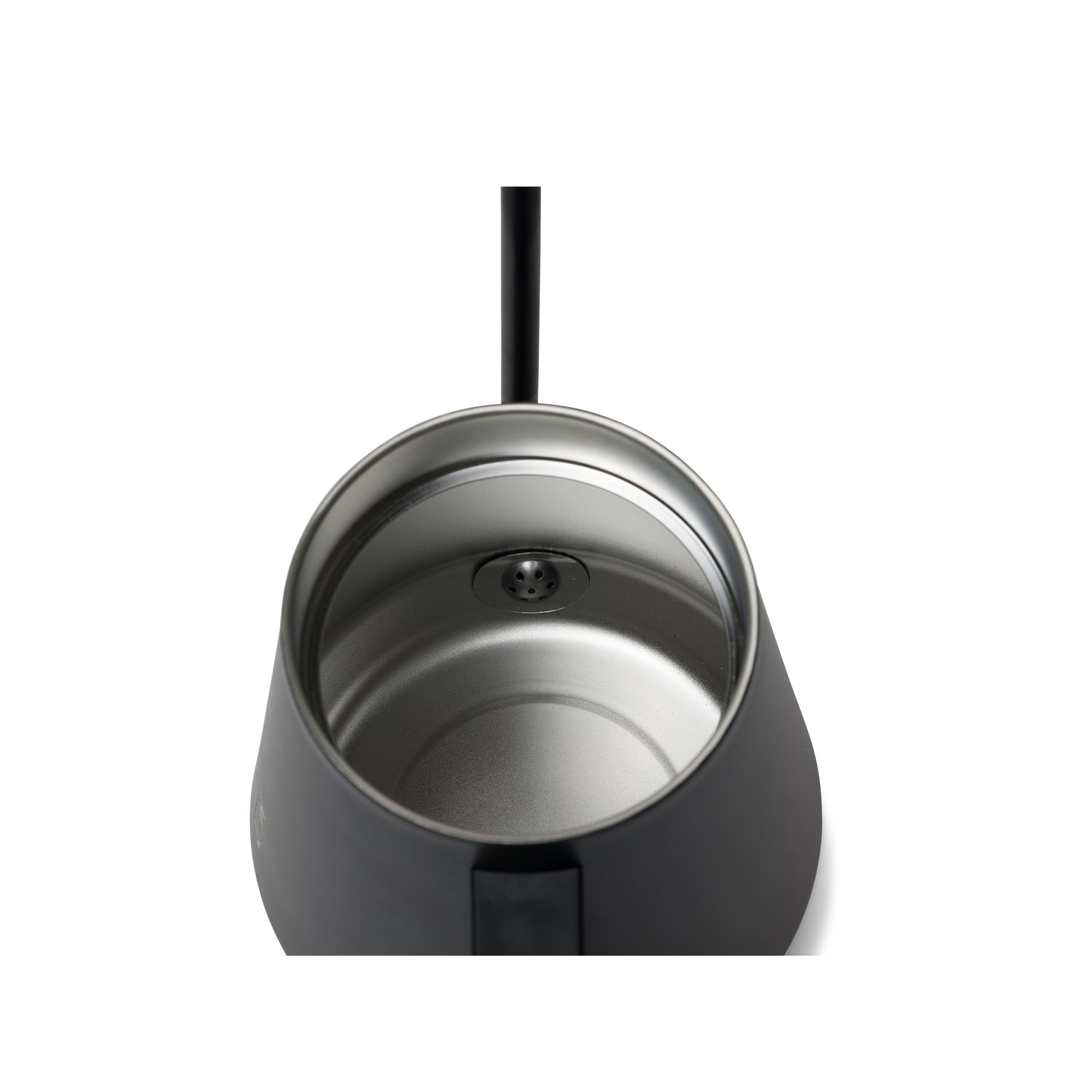 new-standard-pour-over-kettle-q2 Pour_Over_Kettle_Black_Studio_0222_Screen__POK1SNOS002.jpg