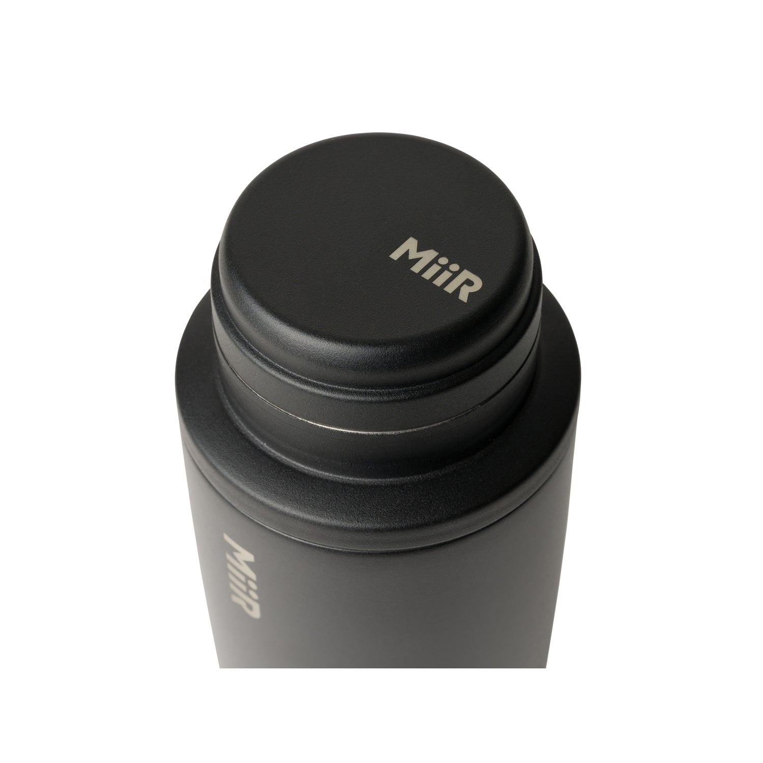 cocktail-shaker-lid-n7 Shaker_Lid_Black_Studio_1021_45Deg_Lid_On-1__CSL1SNOS002.jpg