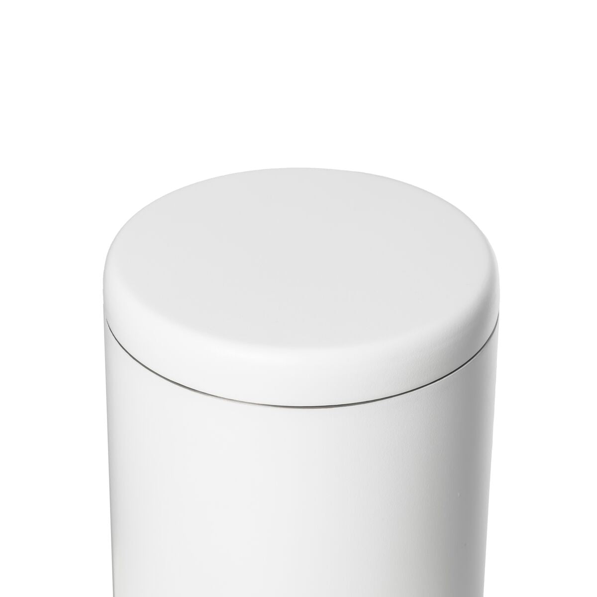 airlock-coffee-canister-y0 WebPDP-Airlock_Coffee_Canister__ACN2SVOS001_White_X2Studio_45_Deg_Lid_On.jpg