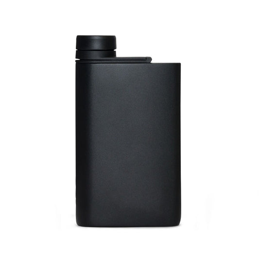 aero-flask-c5 WebPDP-Flask_Black_Studio_1022_180_FLK1SSOS002.jpg
