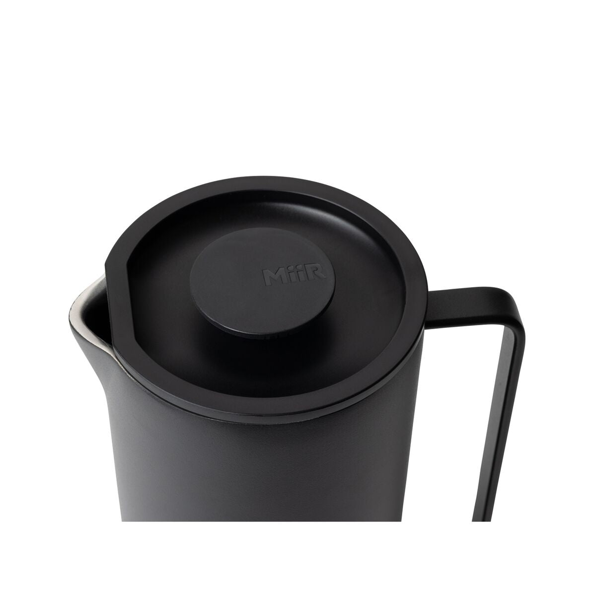 new-standard-french-press-s8 WebPDP-French_Press_Black_Studio_0722_45_Deg_Lid_On__FRP1SNOS002.jpg