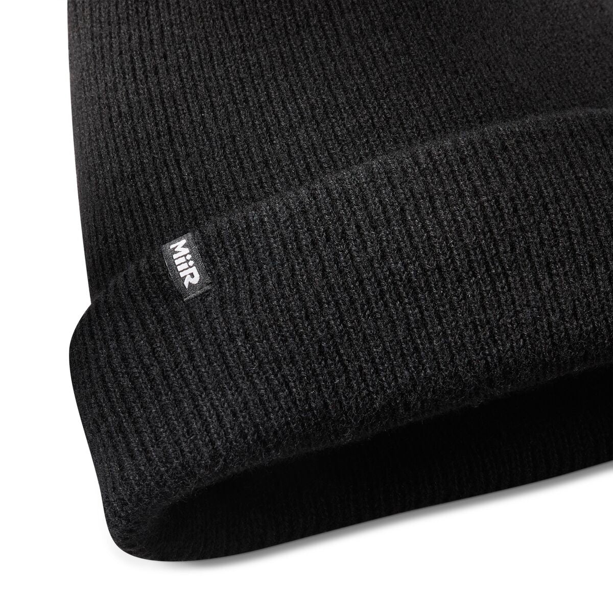 recycled-cashmere-beanie-o4 WebPDP-Recycled_Cashmere_Luxe_Beanie_Studio_Detail__BNE004002OS.jpg